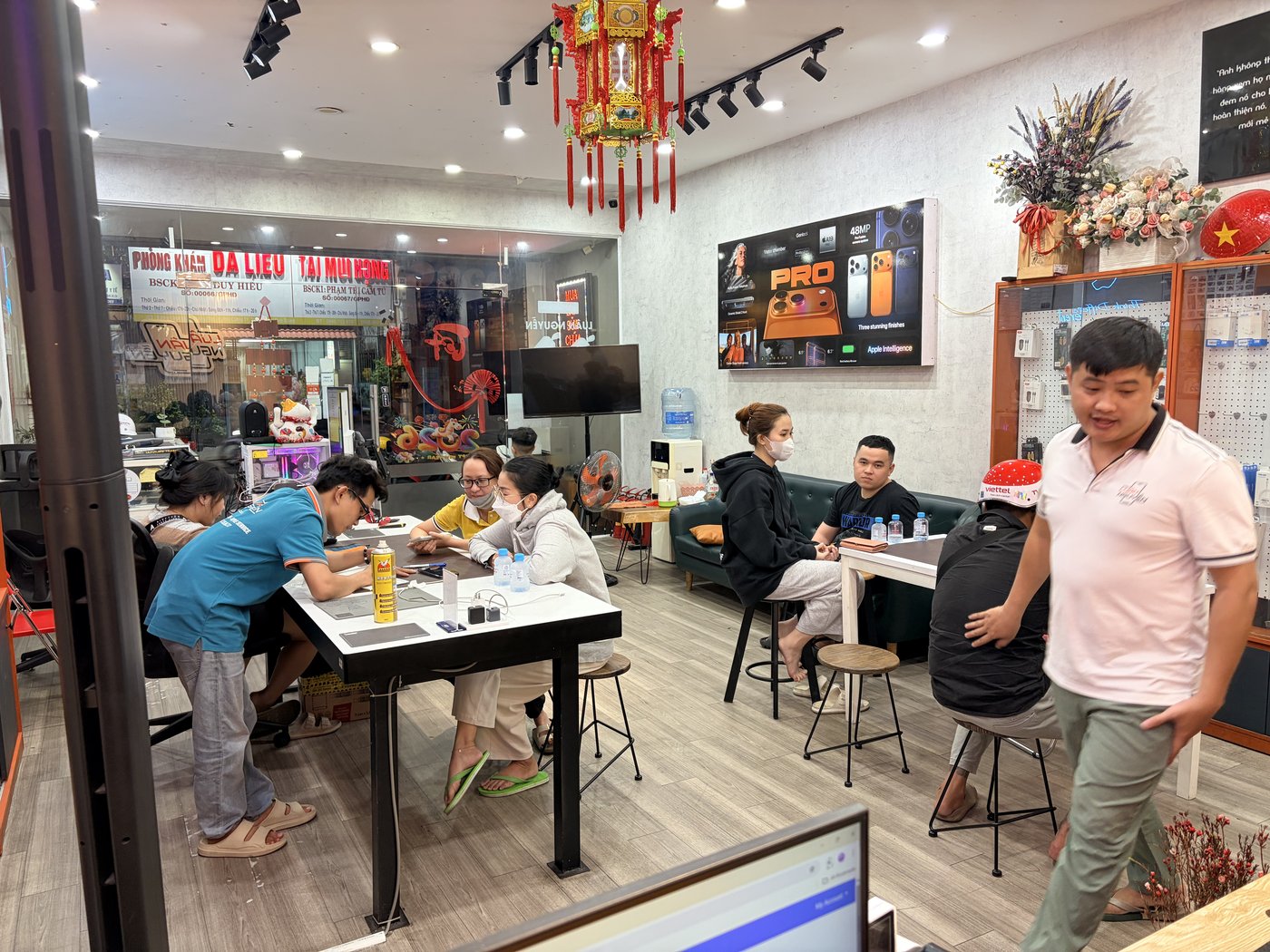 Khu vực sửa chữa